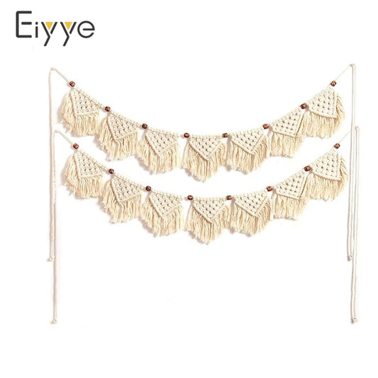 Eiyye Boho Macrame Tassel Garland, 7-Flag Handmade Cotton Wall Hanging (Beige)