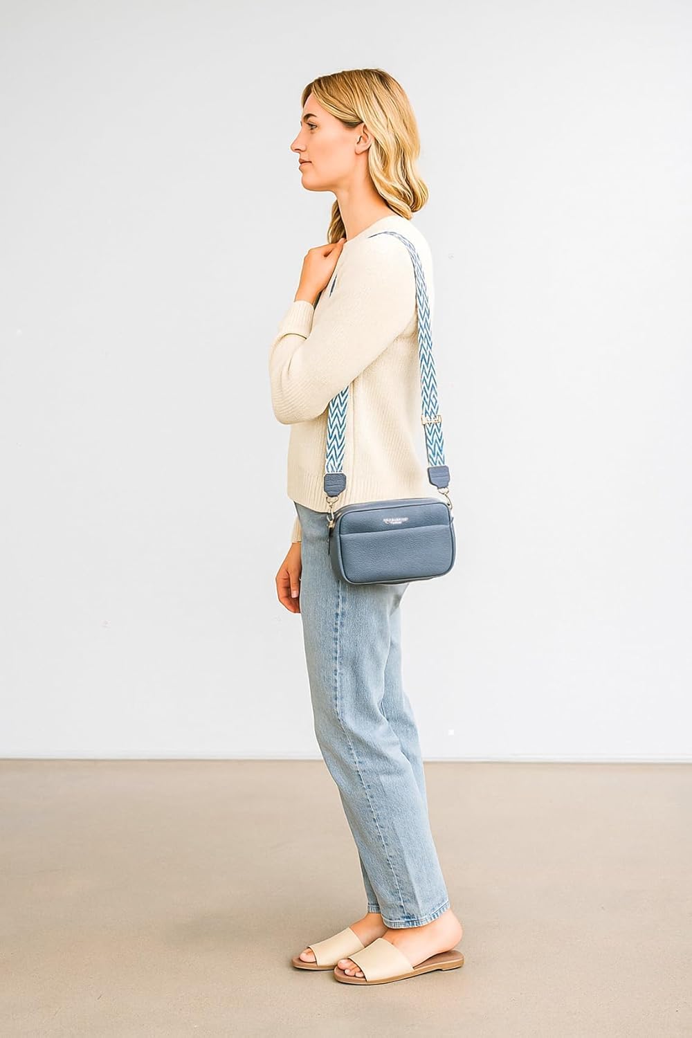 Eiyye Small Crossbody Bag for Women Shoulder Purse Leather Handbag for Casual, Travel & Everyday Use