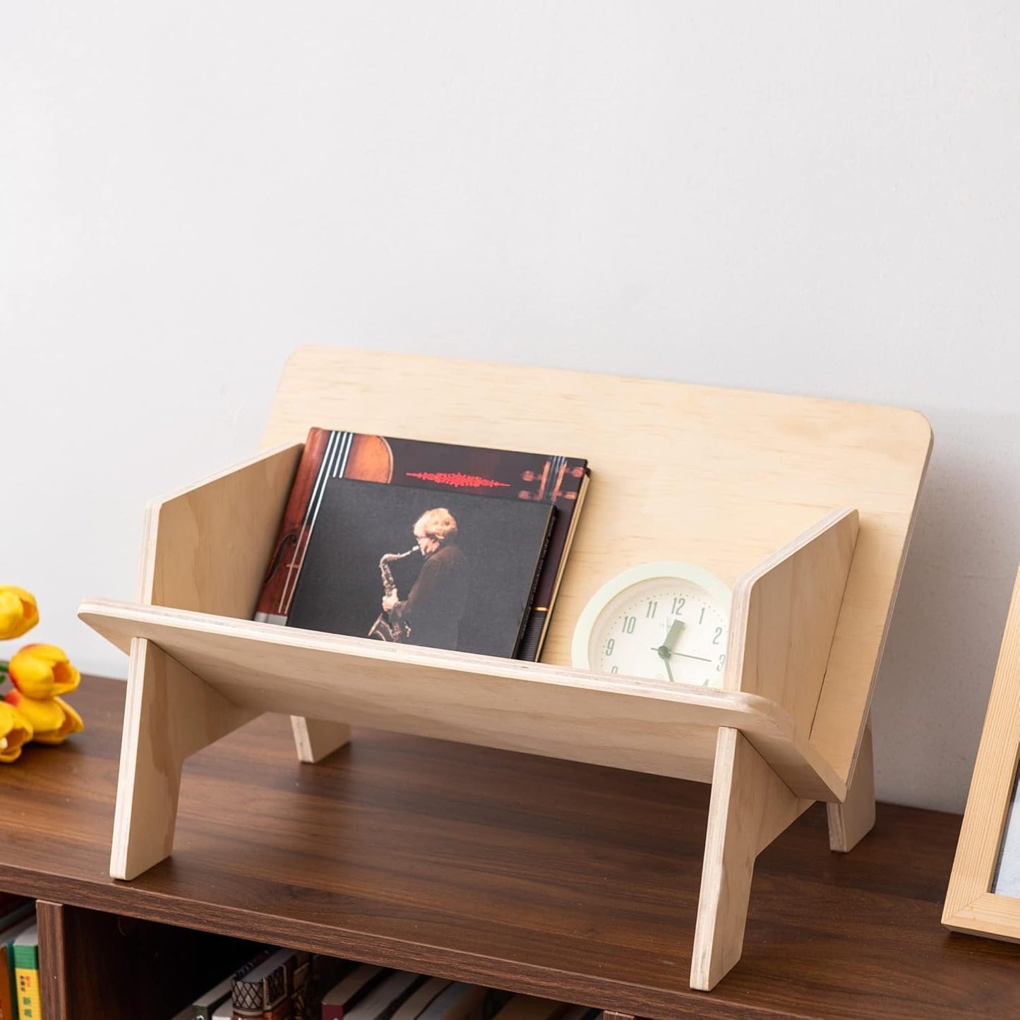 Eiyye Tabletop Bookshelf Small Desktop Bookcase Organizer, Solid Pine Book Caddy with V-Shape Design, Tool-Free Assembly Book Rack for Office, Bedroom, Dorm, Natural Finish