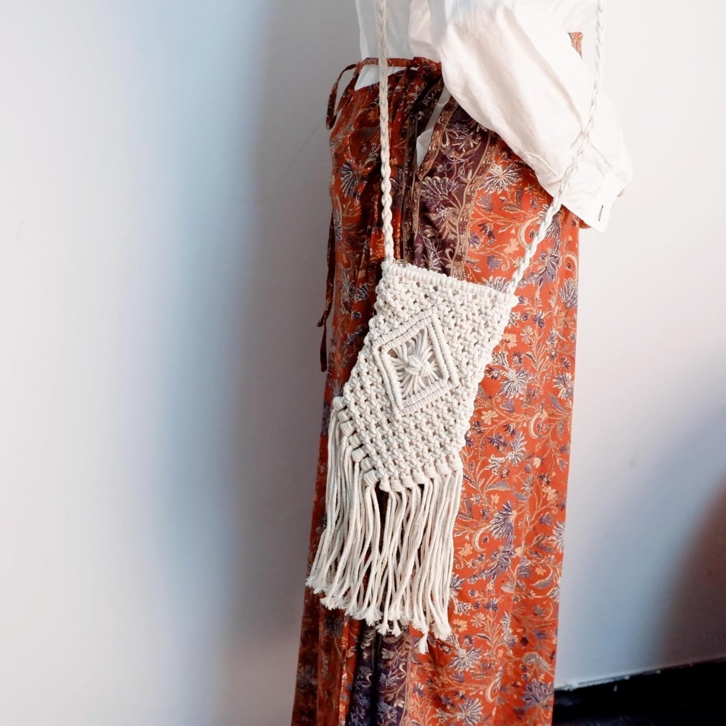 Eiyye Boho Purse Crochet Women's Crossbody Handbags Handmade Purse with Tassel, Lightweight Shoulder Bag Mini Bag