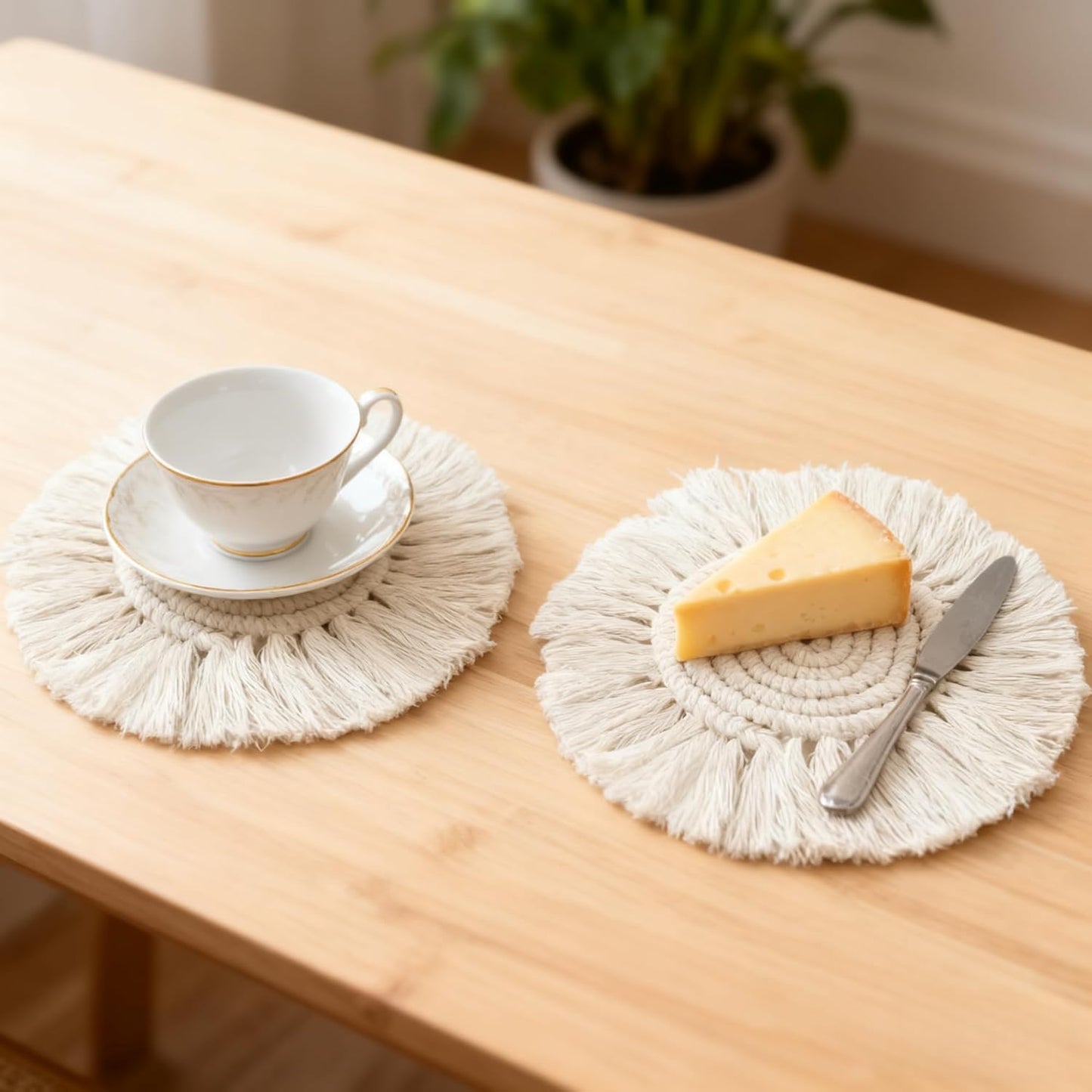 Eiyye Thick Coaster Boho Coasters Round Tassel Placemats Cotton Rope Place mat Handmade Hot Dishes for Mugs Cups Candle Cups