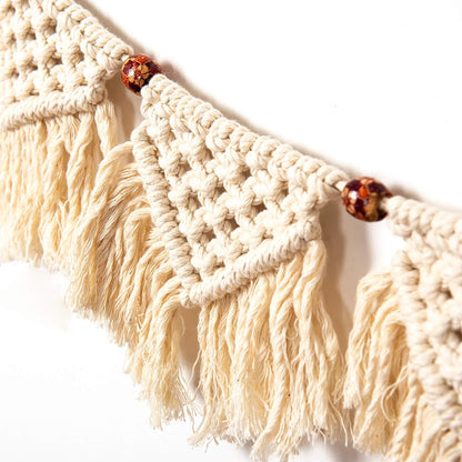 Eiyye Boho Macrame Tassel Garland, 7-Flag Handmade Cotton Wall Hanging (Beige)