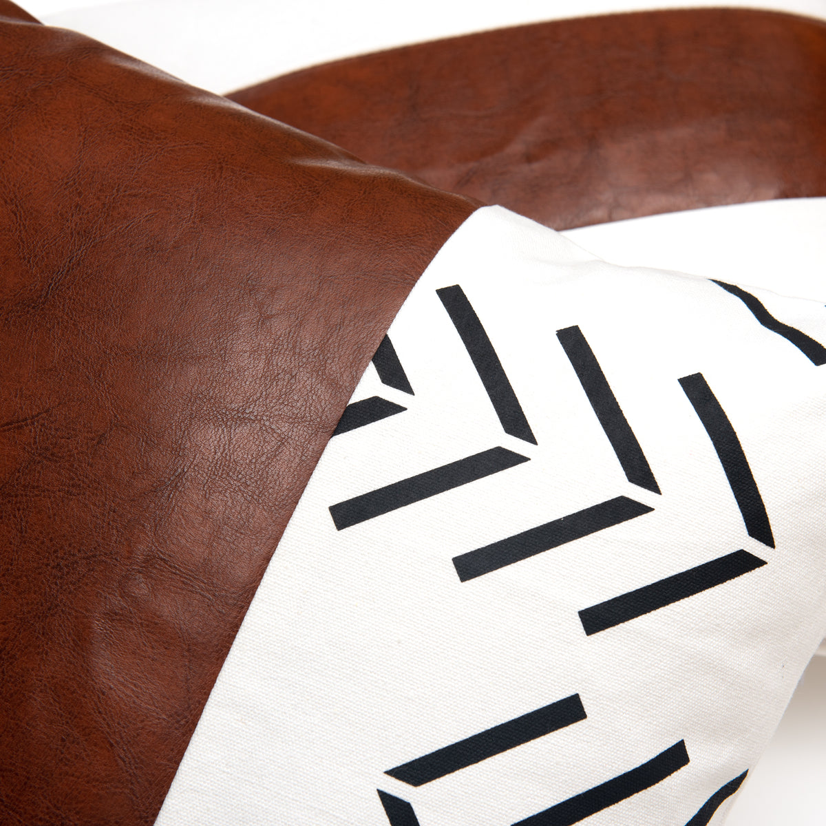Houndstooth Pillow Covers with Detailed Pattern and Soft Fabric Texture